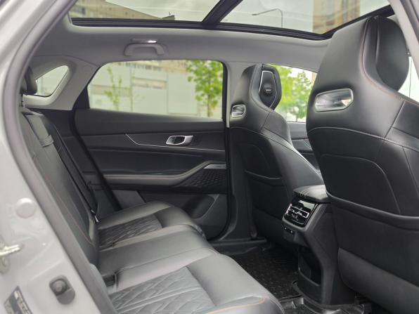 Changan UNI-K с пробегом 2023 года, цена 2 690 000 рублей, 62341 км, внедорожник, Автокод Объявления