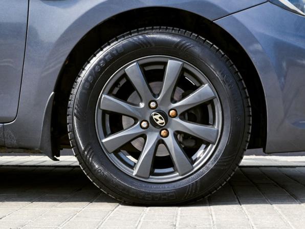Hyundai Solaris I с пробегом 2011 года, цена 784 000 рублей, 134280 км, седан, Автокод Объявления