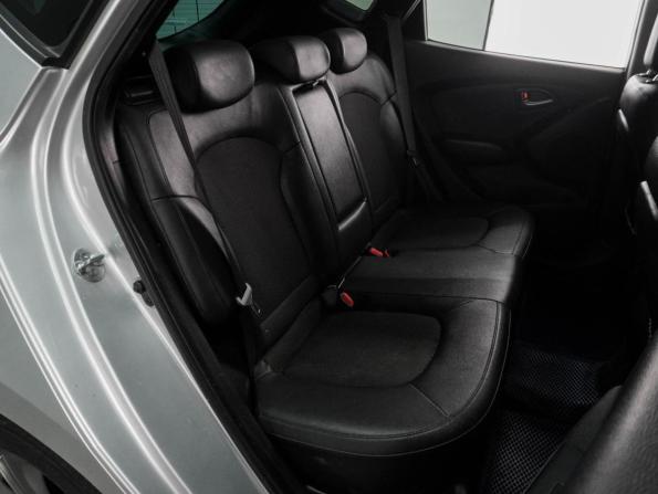 Hyundai ix35 I Рестайлинг с пробегом 2015 года, цена 1 399 000 рублей, 208838 км, внедорожник, Автокод Объявления