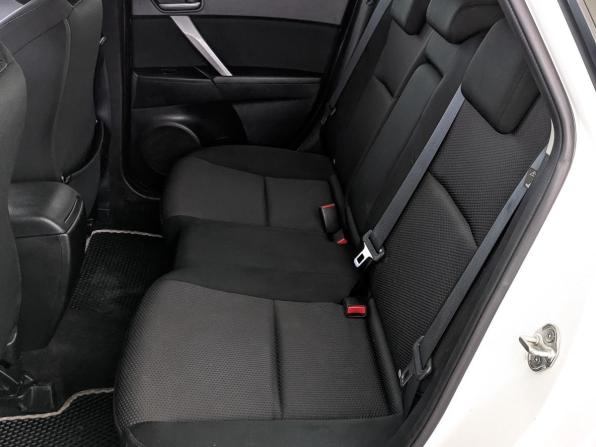 Mazda 3 II (BL) Рестайлинг с пробегом 2012 года, цена 1 190 000 рублей, 120583 км, хэтчбек, Автокод Объявления