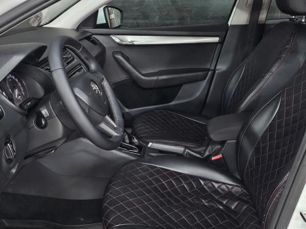 Skoda Octavia III (A7) Рестайлинг с пробегом 2019 года, цена 970 000 рублей, 158000 км, лифтбек, Автокод Объявления
