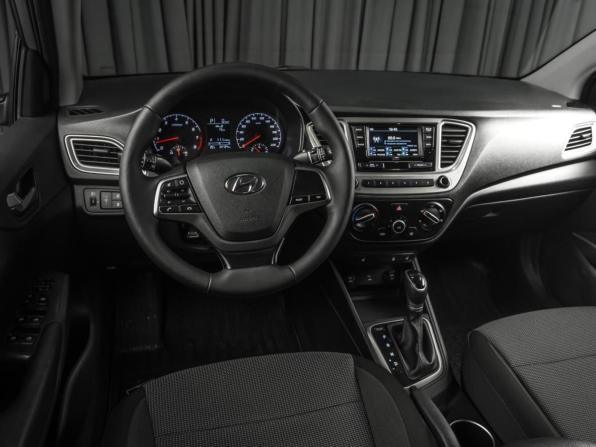 Hyundai Solaris II Рестайлинг с пробегом 2021 года, цена 1 519 000 рублей, 84724 км, седан, Автокод Объявления