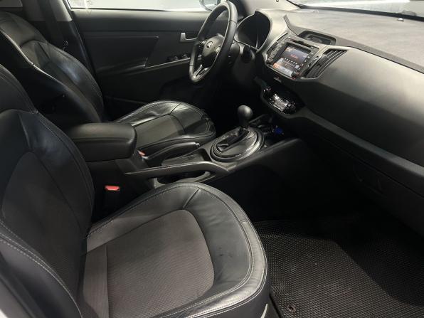 Kia Sportage III с пробегом 2013 года, цена 1 005 000 рублей, 248000 км, внедорожник, Автокод Объявления