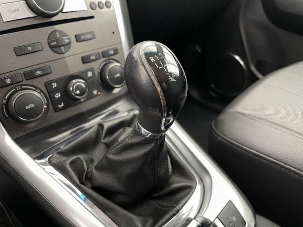 Opel Antara I Рестайлинг с пробегом 2014 года, цена 1 130 000 рублей, 168793 км, внедорожник, Автокод Объявления