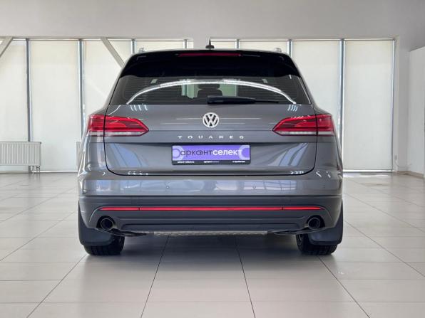 Volkswagen Touareg III с пробегом 2018 года, цена 3 565 000 рублей, 216880 км, внедорожник, Автокод Объявления