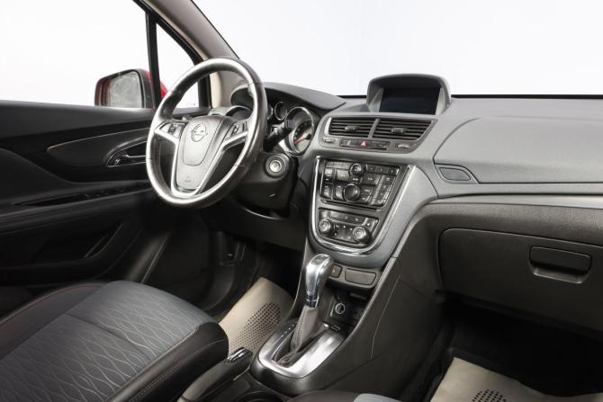 Opel Mokka I с пробегом 2015 года, цена 1 349 000 рублей, 96000 км, внедорожник, Автокод Объявления