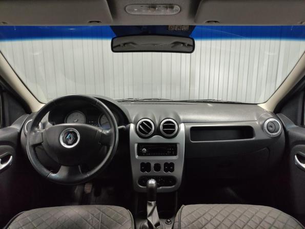 Renault Logan I Рестайлинг с пробегом 2013 года, цена 375 000 рублей, 212488 км, седан, Автокод Объявления