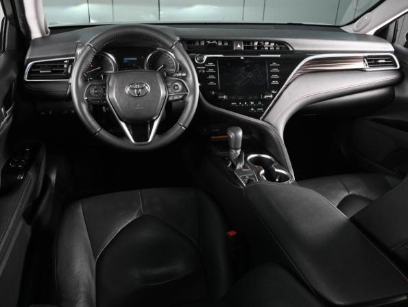 Toyota Camry VIII (XV70) с пробегом 2018 года, цена 2 889 000 рублей, 142643 км, седан, Автокод Объявления