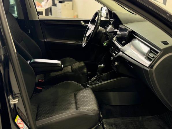 Skoda Rapid II с пробегом 2022 года, цена 1 665 900 рублей, 143892 км, лифтбек, Автокод Объявления