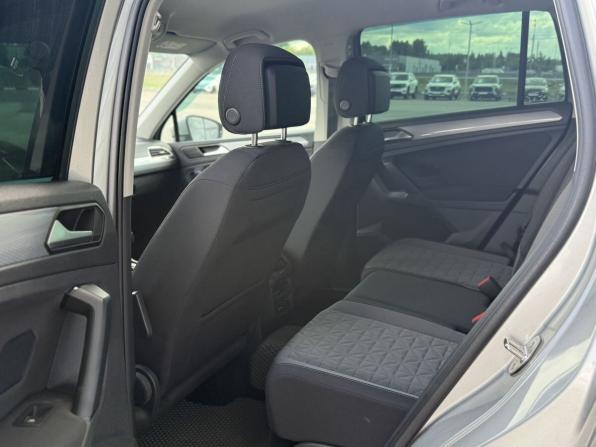Volkswagen Tiguan II Рестайлинг с пробегом 2021 года, цена 3 515 000 рублей, 45981 км, внедорожник, Автокод Объявления