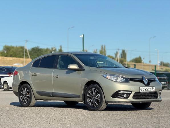 Renault Fluence I Рестайлинг с пробегом 2014 года, цена 720 000 рублей, 181000 км, седан, Автокод Объявления
