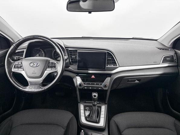 Hyundai Elantra VI (AD) с пробегом 2017 года, цена 1 409 000 рублей, 138351 км, седан, Автокод Объявления