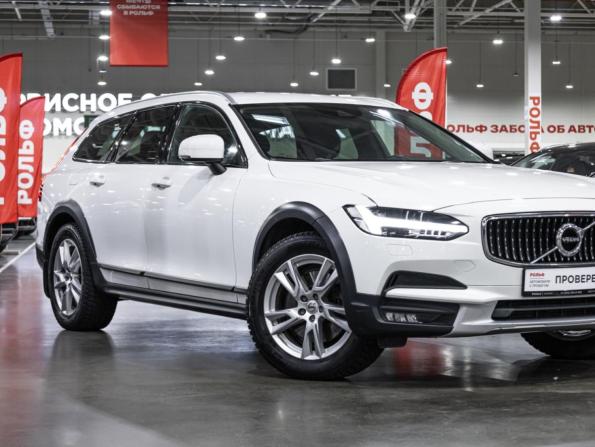 Volvo V90 Cross Country I с пробегом 2018 года, цена 3 129 700 рублей, 124834 км, универсал, Автокод Объявления
