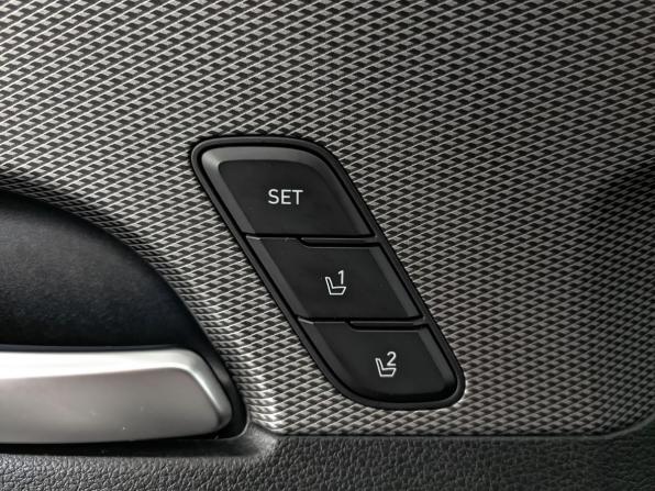 Hyundai Santa Fe IV с пробегом 2019 года, цена 3 350 000 рублей, 64745 км, внедорожник, Автокод Объявления