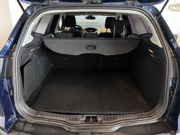 Ford Focus III с пробегом 2012 года, цена 595 000 рублей, 230503 км, универсал, Автокод Объявления