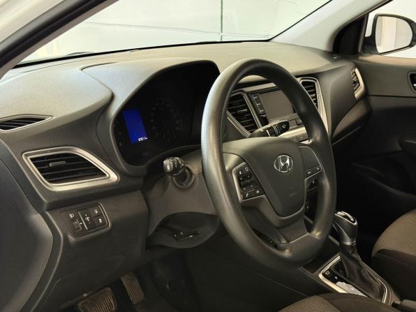 Hyundai Solaris II Рестайлинг с пробегом 2020 года, цена 1 557 000 рублей, 104011 км, седан, Автокод Объявления