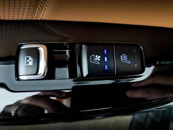 Kia Mohave I Рестайлинг 2 с пробегом 2022 года, цена 5 900 000 рублей, 54859 км, внедорожник, Автокод Объявления