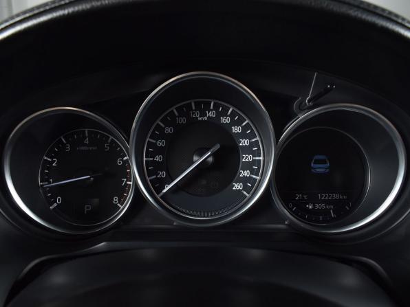 Mazda 6 III (GJ) Рестайлинг с пробегом 2017 года, цена 1 919 999 рублей, 122237 км, седан, Автокод Объявления