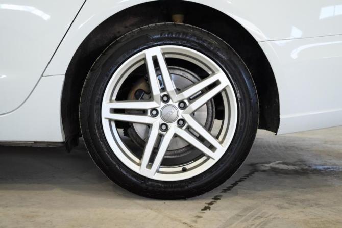Audi A6 IV (C7) с пробегом 2013 года, цена 1 695 000 рублей, 219377 км, седан, Автокод Объявления