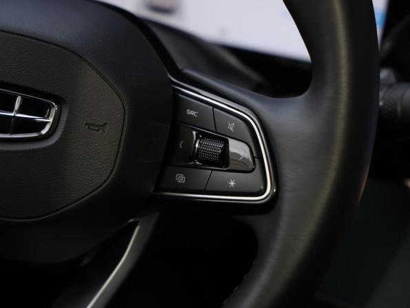 Geely Monjaro I с пробегом 2024 года, цена 3 449 000 рублей, 21100 км, внедорожник, Автокод Объявления