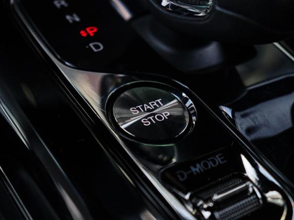 GAC M8 с пробегом 2023 года, цена 4 190 000 рублей, 68844 км, минивэн, Автокод Объявления