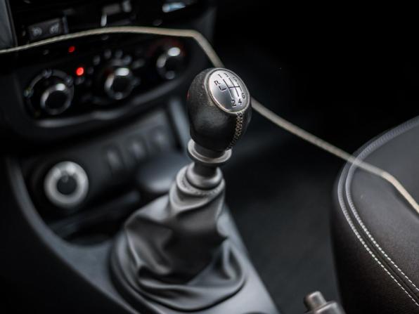 Renault Duster I Рестайлинг с пробегом 2015 года, цена 1 022 000 рублей, 177644 км, внедорожник, Автокод Объявления