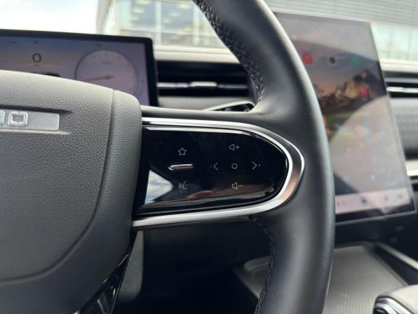 Jaecoo J7 I с пробегом 2024 года, цена 2 395 000 рублей, 13536 км, внедорожник, Автокод Объявления