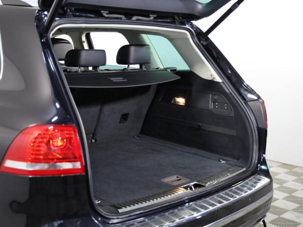 Volkswagen Touareg II Рестайлинг с пробегом 2016 года, цена 2 649 000 рублей, 233758 км, внедорожник, Автокод Объявления