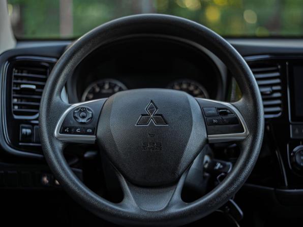 Mitsubishi Outlander IV с пробегом 2022 года, цена 2 150 000 рублей, 49040 км, внедорожник, Автокод Объявления