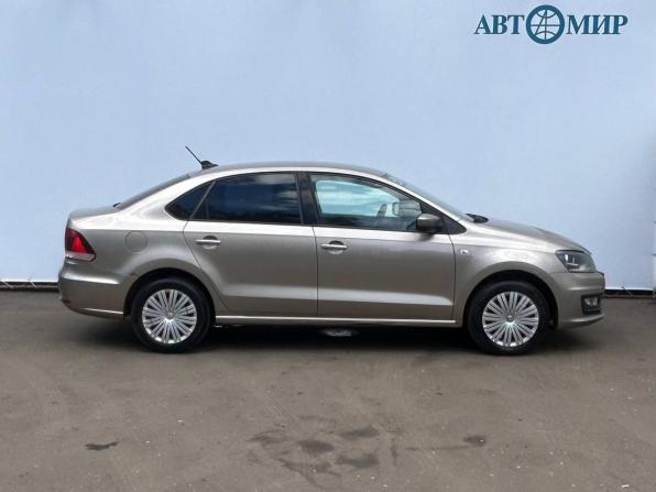 Volkswagen Polo V Рестайлинг с пробегом 2017 года, цена 1 050 000 рублей, 201655 км, седан, Автокод Объявления