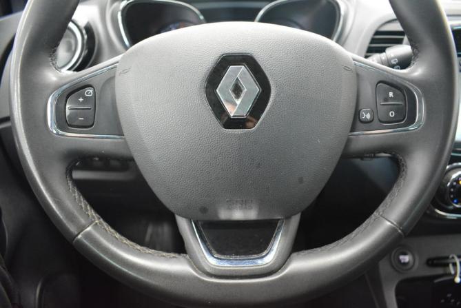 Renault Kaptur I с пробегом 2017 года, цена 1 399 000 рублей, 109000 км, внедорожник, Автокод Объявления