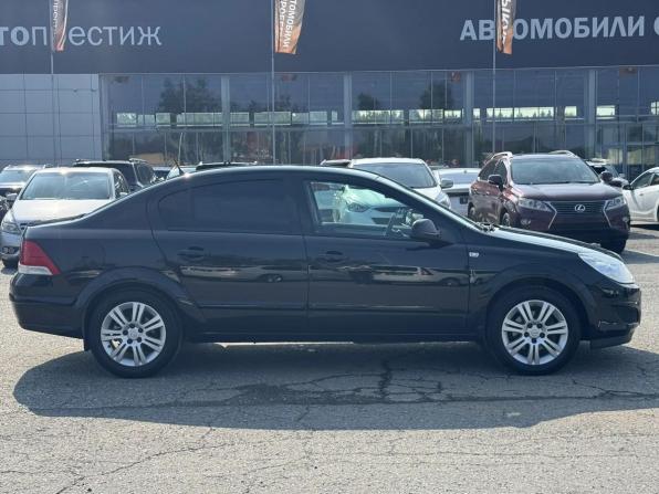Opel Astra H Рестайлинг с пробегом 2009 года, цена 595 000 рублей, 151287 км, седан, Автокод Объявления