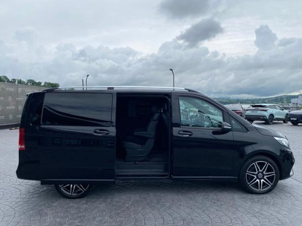 Mercedes-Benz V-Класс III (W447) Рестайлинг с пробегом 2021 года, цена 6 499 000 рублей, 98354 км, минивэн, Автокод Объявления