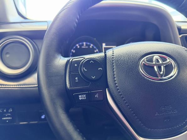 Toyota RAV4 IV (XA40) Рестайлинг с пробегом 2018 года, цена 2 310 000 рублей, 134499 км, внедорожник, Автокод Объявления