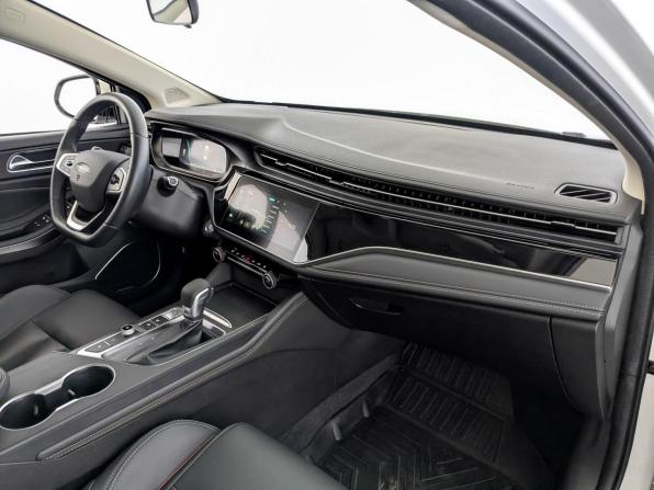 Omoda S5 с пробегом 2023 года, цена 1 535 000 рублей, 14822 км, седан, Автокод Объявления