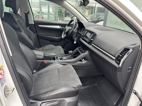 Skoda Karoq I с пробегом 2020 года, цена 2 240 000 рублей, 112000 км, внедорожник, Автокод Объявления