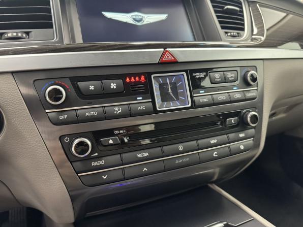Genesis G80 I с пробегом 2017 года, цена 1 999 000 рублей, 173524 км, седан, Автокод Объявления