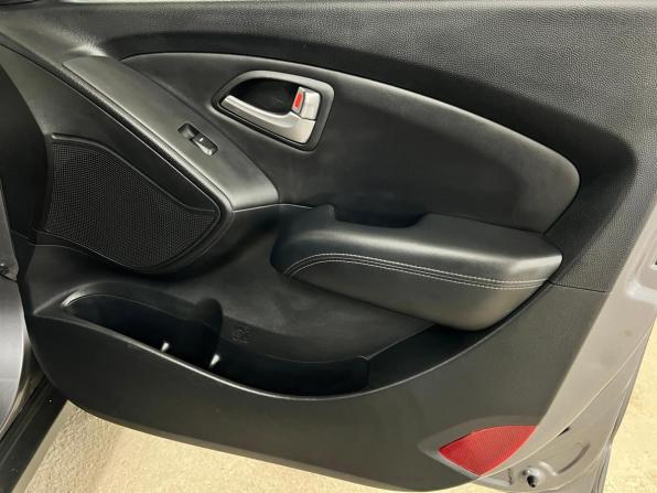 Hyundai ix35 I с пробегом 2011 года, цена 1 220 000 рублей, 112500 км, внедорожник, Автокод Объявления