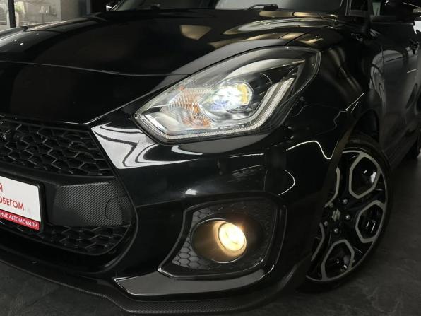 Suzuki Swift V с пробегом 2019 года, цена 1 450 000 рублей, 35165 км, хэтчбек, Автокод Объявления