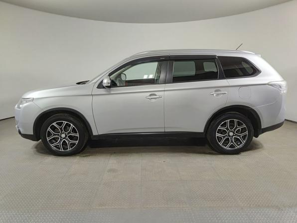Mitsubishi Outlander III Рестайлинг с пробегом 2014 года, цена 1 800 000 рублей, 59474 км, внедорожник, Автокод Объявления