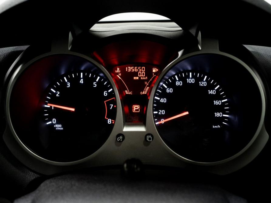 Nissan Juke I Рестайлинг Чита  - изображение 9