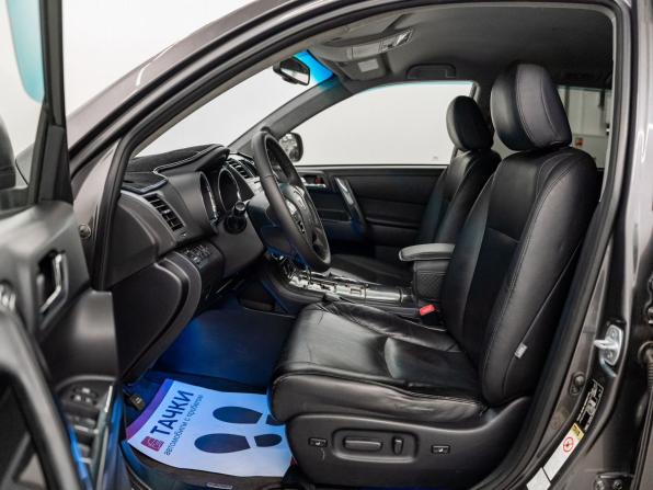 Toyota Highlander II (XU40) Рестайлинг с пробегом 2012 года, цена 2 065 000 рублей, 270000 км, внедорожник, Автокод Объявления