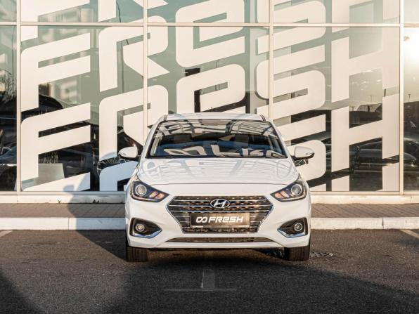 Hyundai Solaris II с пробегом 2018 года, цена 1 450 000 рублей, 140680 км, седан, Автокод Объявления
