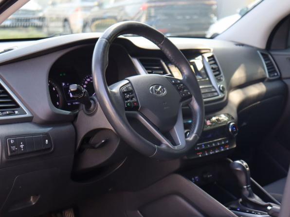 Hyundai Tucson III с пробегом 2018 года, цена 2 020 000 рублей, 151141 км, внедорожник, Автокод Объявления