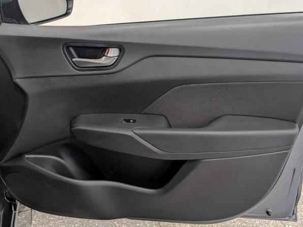 Hyundai Solaris II с пробегом 2020 года, цена 1 740 000 рублей, 16497 км, седан, Автокод Объявления