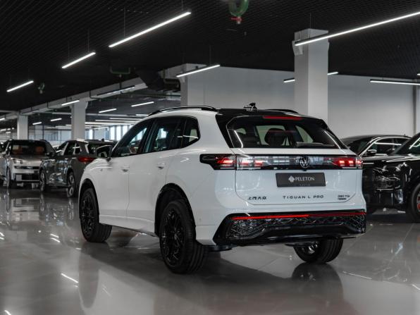 Volkswagen Tiguan III (China Market) с пробегом 2026 года, цена 5 090 000 рублей, 69 км, внедорожник, Автокод Объявления