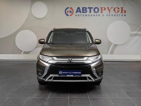 Mitsubishi Outlander III Рестайлинг 3 с пробегом 2021 года, цена 2 499 000 рублей, 103985 км, внедорожник, Автокод Объявления
