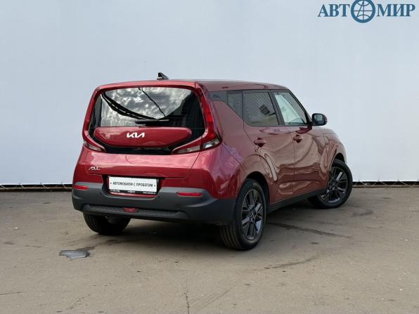 Kia Soul III Рестайлинг с пробегом 2022 года, цена 2 050 000 рублей, 32425 км, хэтчбек, Автокод Объявления