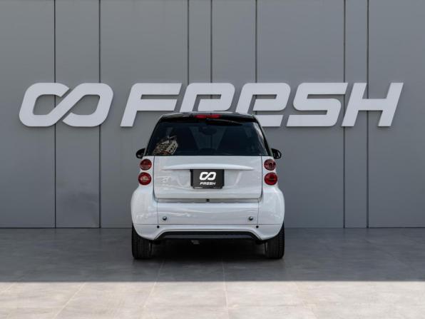 Smart Fortwo II с пробегом 2013 года, цена 765 000 рублей, 39224 км, хэтчбек, Автокод Объявления