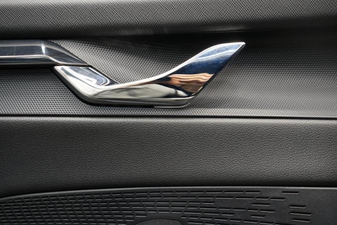 Skoda Octavia IV (A8) с пробегом 2020 года, цена 2 235 000 рублей, 130000 км, лифтбек, Автокод Объявления